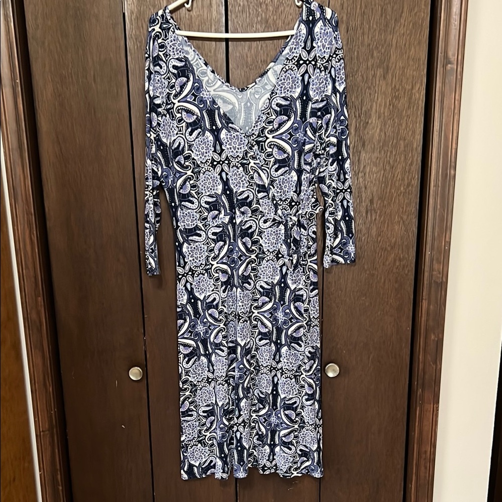 Elegant Blue Patterned Midi Dress
